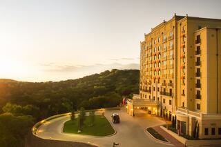 Exterior of Hotel Viata